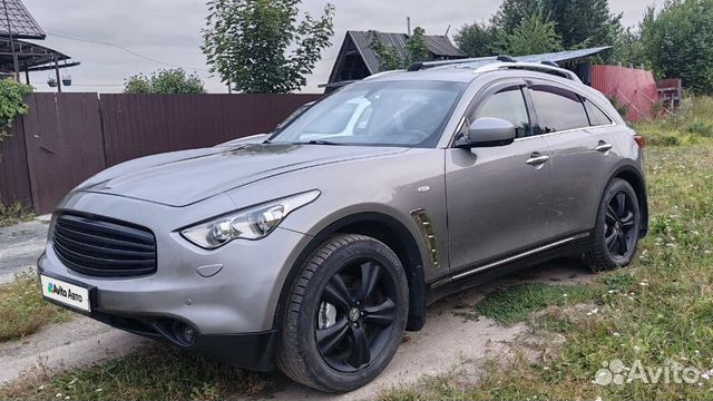 Infiniti FX37 3.7 AT, 2011, 228 000 км с пробегом, цена 1620000 руб.