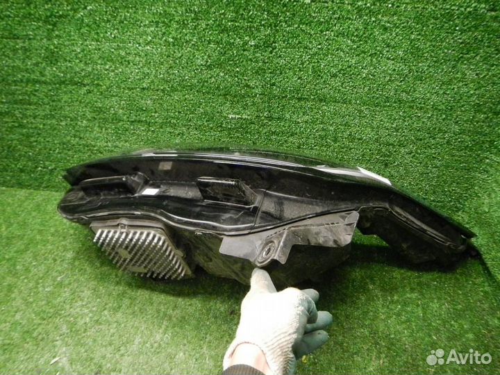 Фара левая Land Rover Range Rover Velar