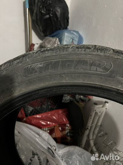 Tigar Winter 235/45 R18 98V