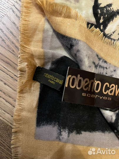 Палантин/платок roberto cavalli