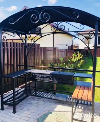 Беседка с мангалом