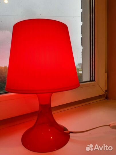 Лампа настольная