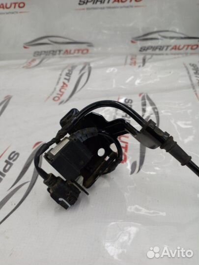 Датчик высоты дорожного просвета передний правый