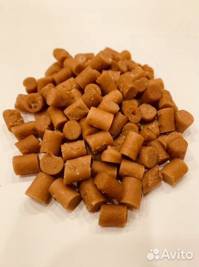 Лакомства для собак и кошек, в ассортименте