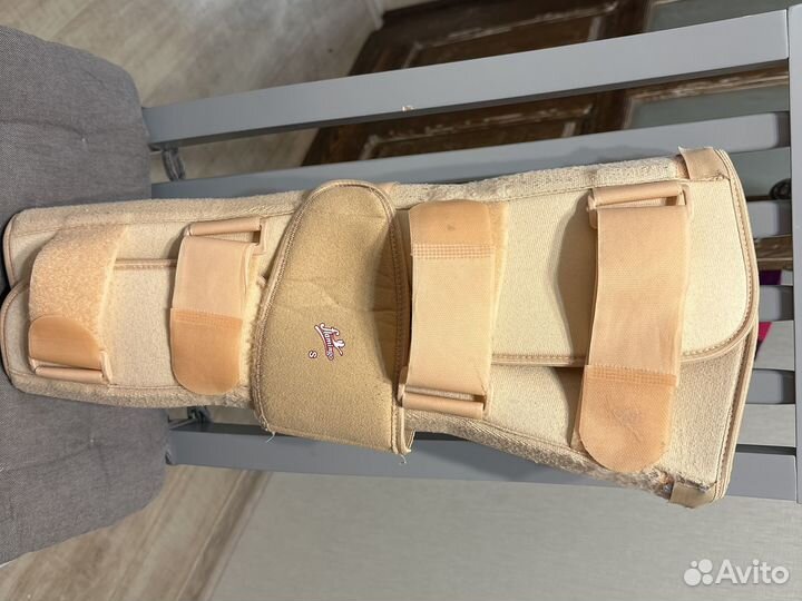 Ортез на коленный сустав