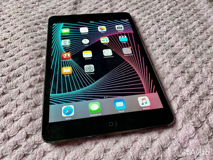 iPad mini 32 гб + AirPods Pro