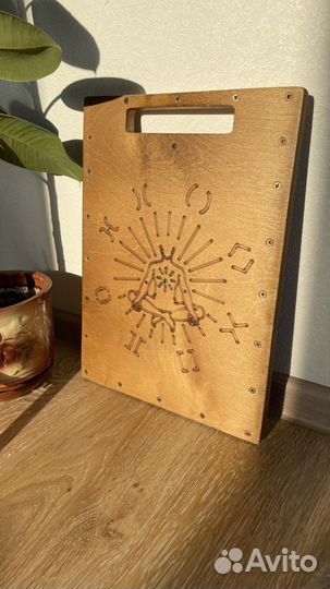 Доска с гвоздями