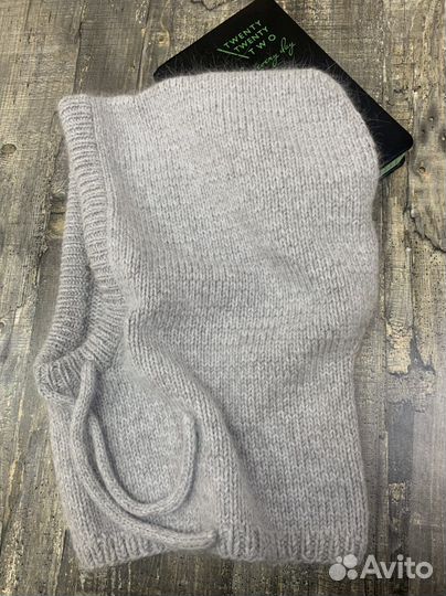 Капор женский