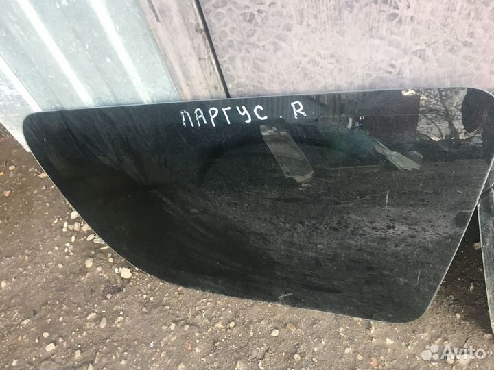 Заднее стекло левое \ правое багажника LADA Largus