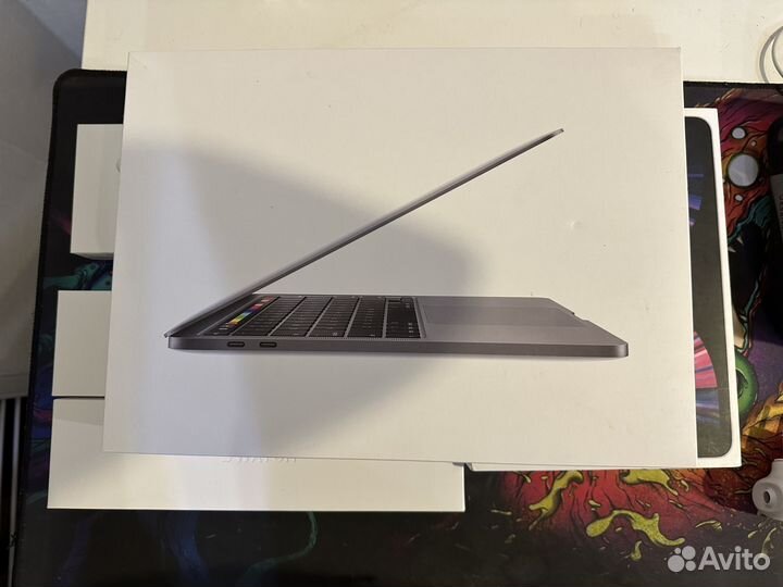 Коробка от iPhone 14 pro, коробка от macbook pro