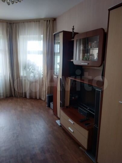 2-к. квартира, 55 м², 9/9 эт.