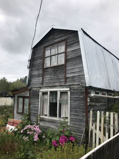 Дача 40 м² на участке 4 сот.