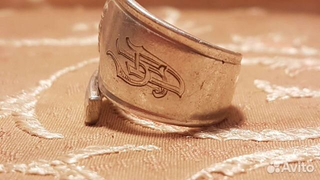 Старинное кольцо с Гербом