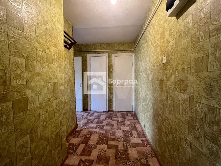 1-к. квартира, 48 м², 1/2 эт.