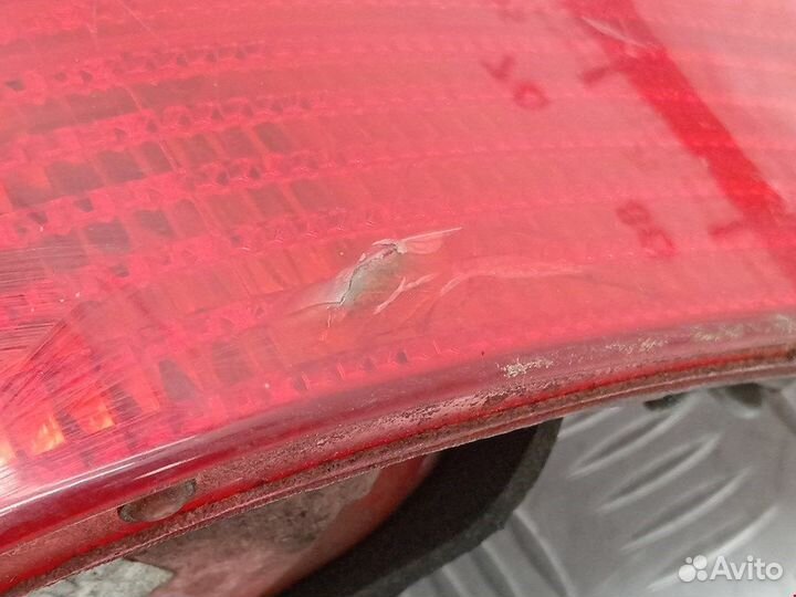 Фонарь задний для Volkswagen Golf 4 1J6945096R