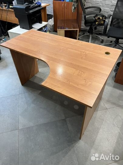 Офисная мебель бу