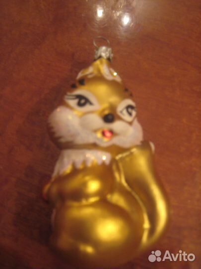 Елочные украшения из стекла