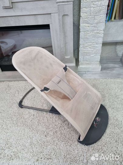 Шезлонг babybjorn