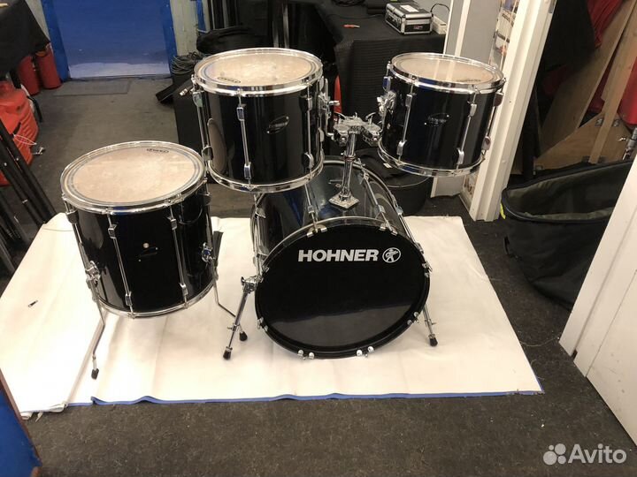 Ударная установка Ludwig Rocker, цвет чёрный