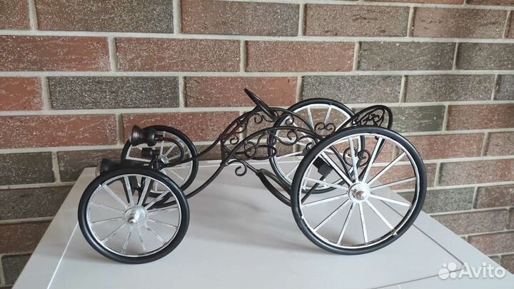 Подставка под винную бутылку