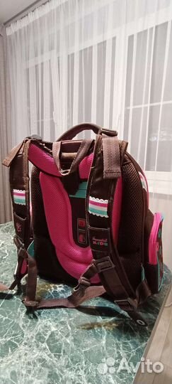 Школьный рюкзак для девочки