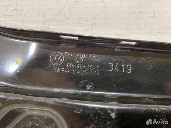 Кронштейн фары передний правый Volkswagen Polo 5