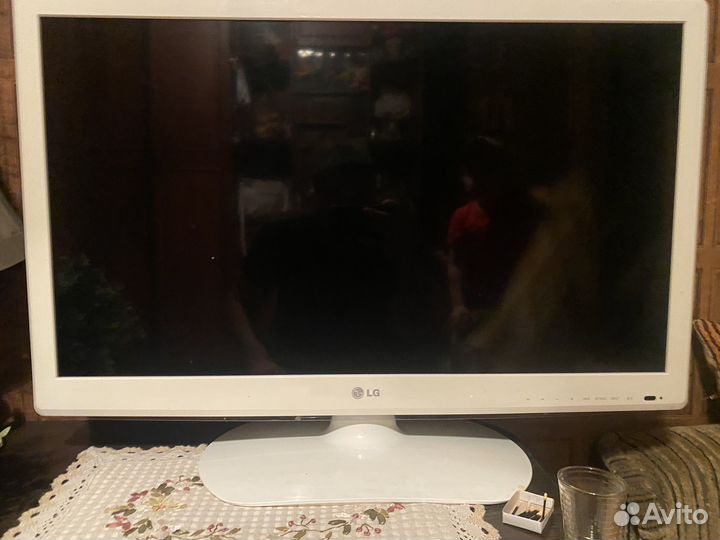 Сломанный телевизор