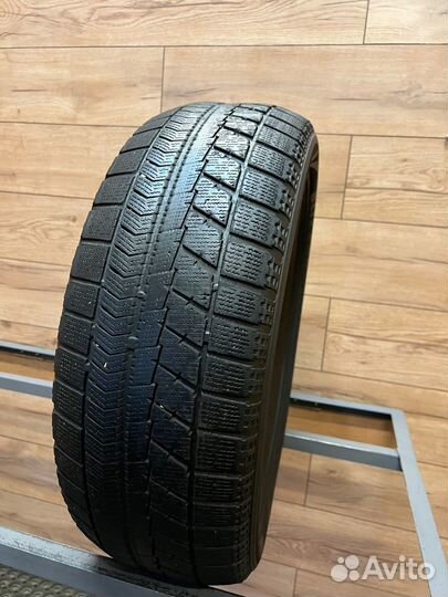Bridgestone Blizzak VRX 225/60 R17