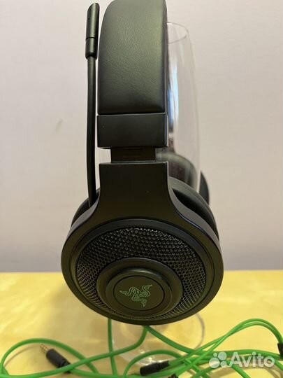 Игровые наушники Razer Kraken Essential