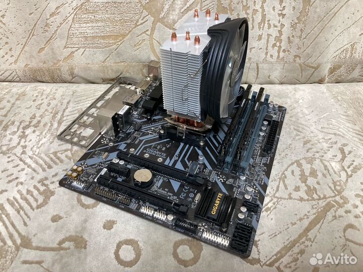 Комплект AM4 Gigabyte B450M DS3H/R5 2600/Кулер