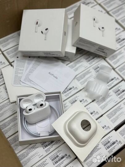 Airpods 3 новые,чехол в подарок