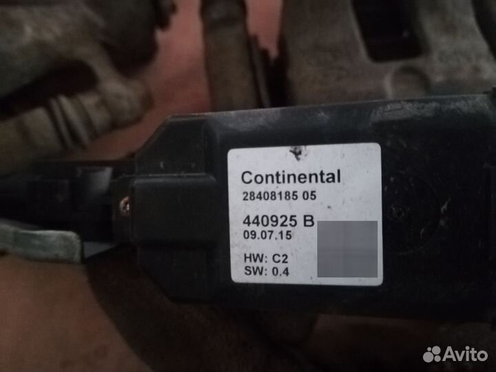 Стеклоподъемник передний левый Hyundai Solaris 1