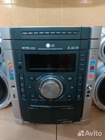 Музыкальный центр