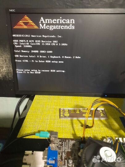 Материнская плата asus P8B75-M