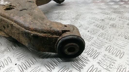 Рычаг передний нижний правый mitsubishi L200 K4T