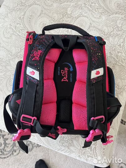 Продаю школьный рюкзак