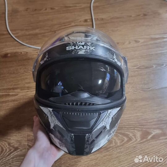 Шлем Shark Skwal