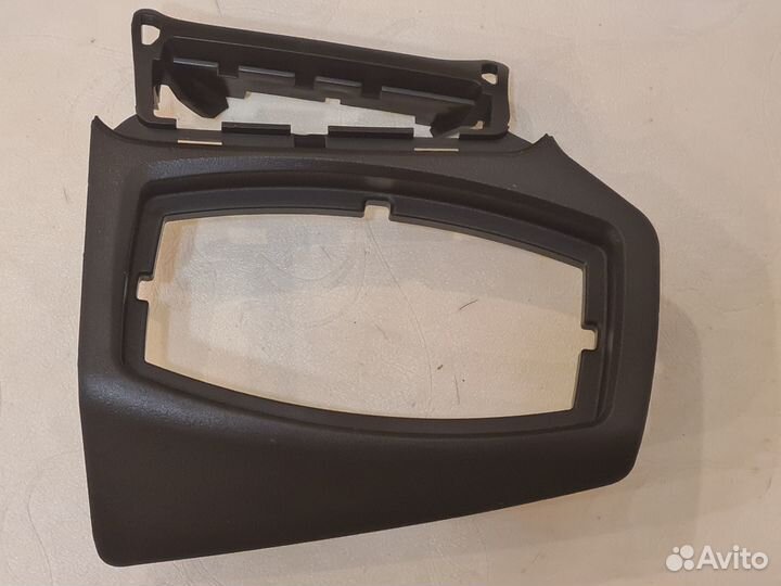 Ford Focus 3 Рамка блока света рестайлинг