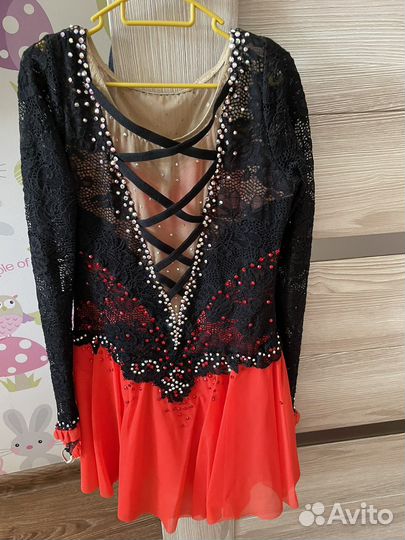 Костюм для фигурного катания 134-140