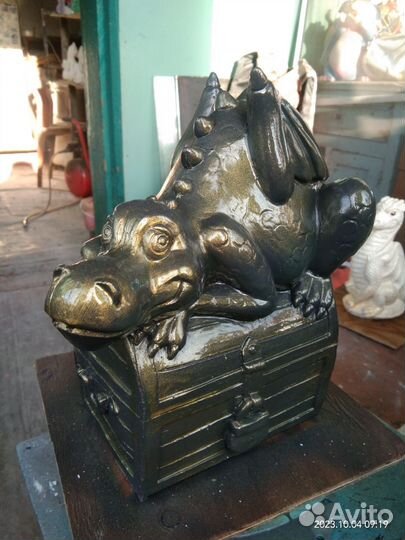 Копилка дракон