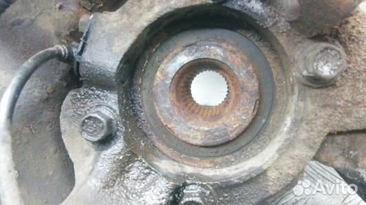 Ступица передняя левая KIA sorento 2 (CAD06K901)