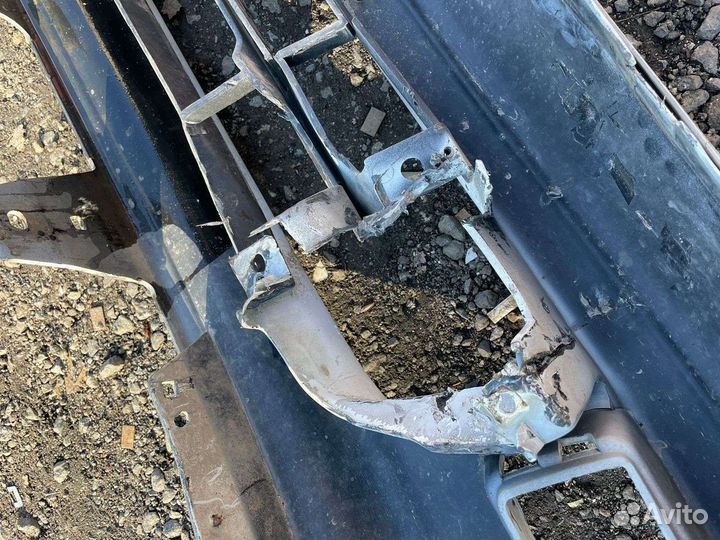 Бампер toyota corona 190