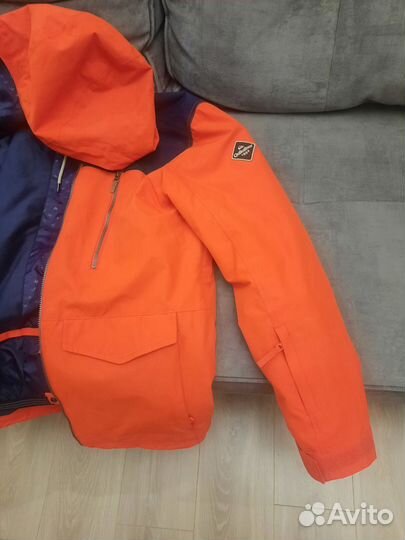 Сноубордическая куртка quicksilver