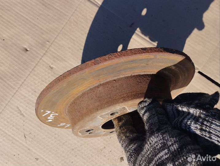 Задний тормозной диск Kia Ceed 2 (JD)