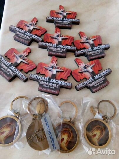 Магниты, брелки, цирк Дюсолей