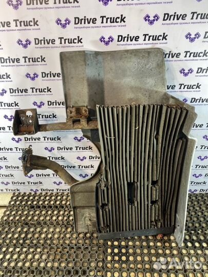 Крыло переднее левое (задняя часть) Mercedes-Benz