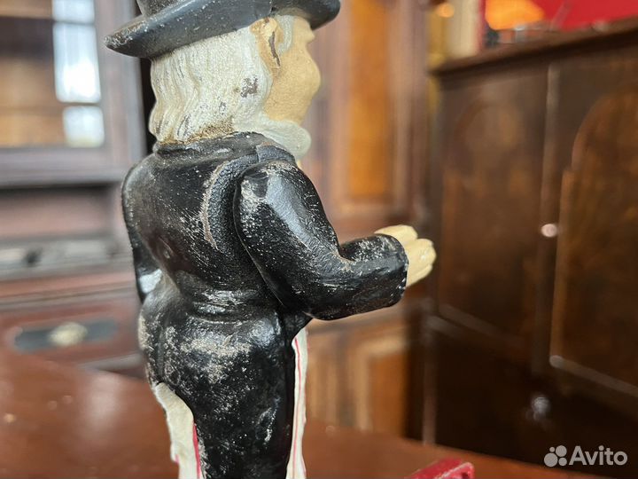 Копилка механическая «Банкир»