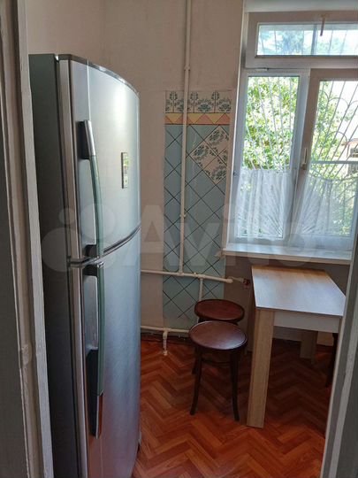 2-к. квартира, 60 м², 1/3 эт.