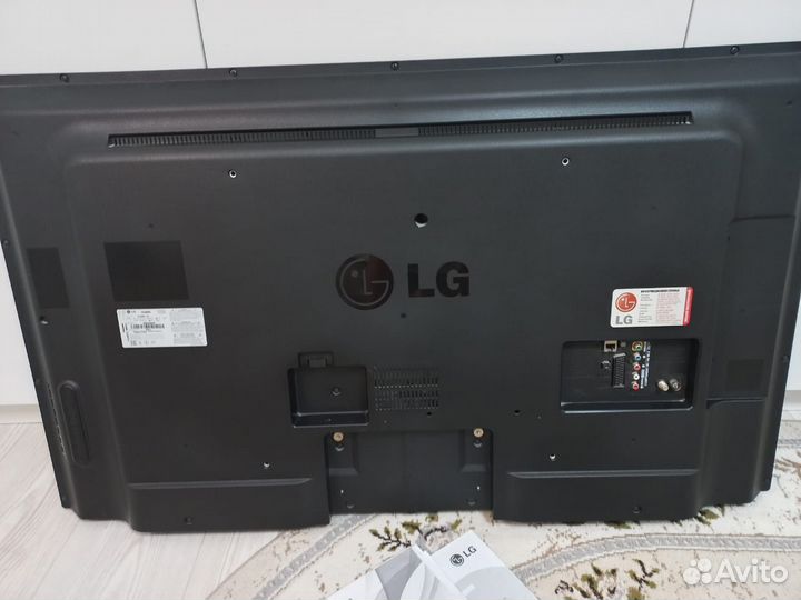 Телевизор LG SMART tv