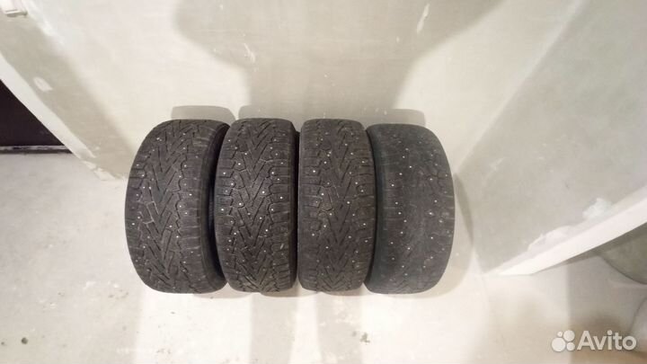 Pirelli P Zero II 235/55 R17